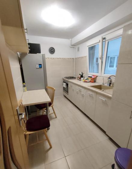 Apartament 2 camere decomandat bloc reabilitat de 4 etaje Parc Drumul Taberei