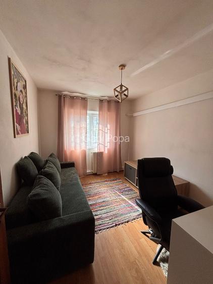 Inchiriez apartament cu 3 camere, decomandat - 10