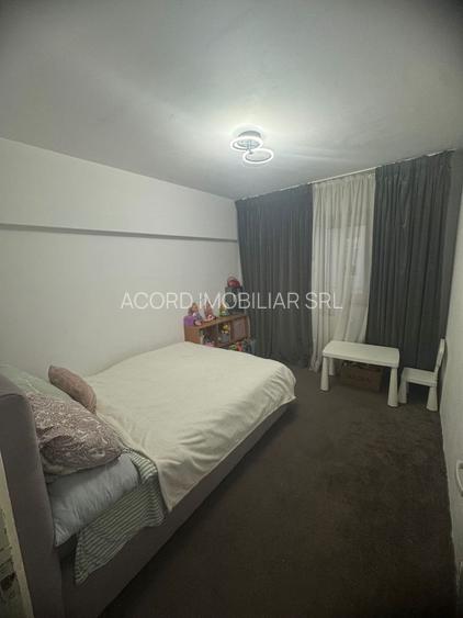 Faleza nord-- apartament 3 camere decomandat - 8