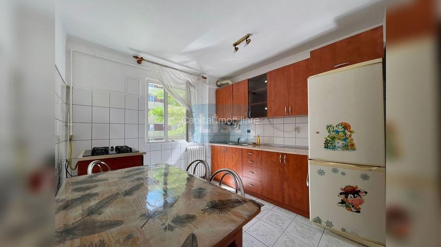 🌟 Apartament de vânzare – 3 camere, etaj 1, Micro III 🌟 - 2