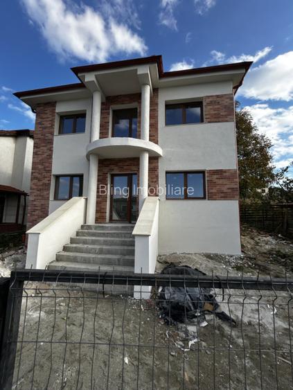 Casa individuala Dezmir 128mp utili 700mp  - 2