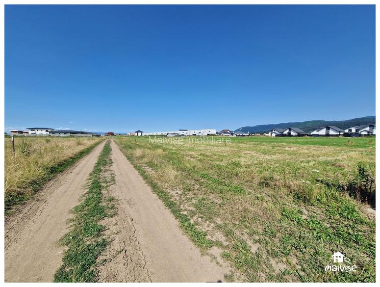 Parcela construibila-641mp/ vedere panoramica/pozitie avantajoasa- A3 - 9