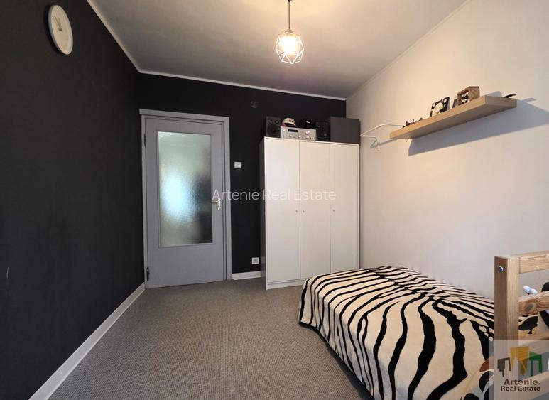 Sebastian -Rahova -4 camere bloc reabilitat etaj 3 - 9