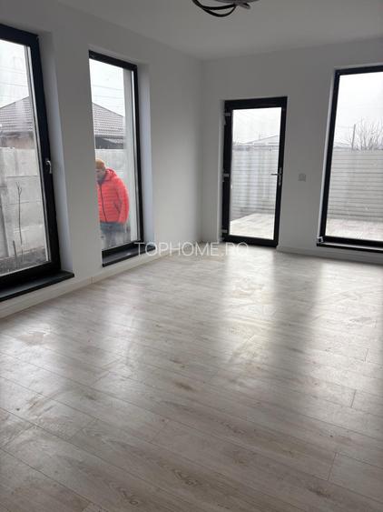 Berceni - Aviatorilor - Lidl, Vila Individuala 160.000 euro TVA inclus - 5