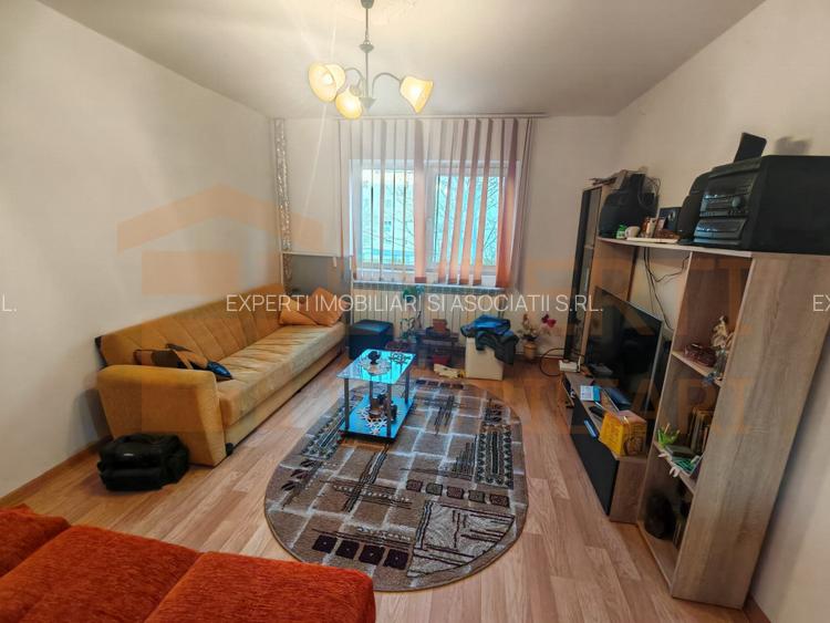 Apartament 3 camere, situat in zona Eden - Inel I - 8