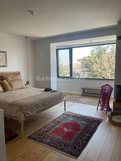 Oxford Gardens beautiful 5 bedrooms semi-furnished villa - 33