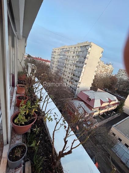 Apartament de vanzare  2 camere - 3