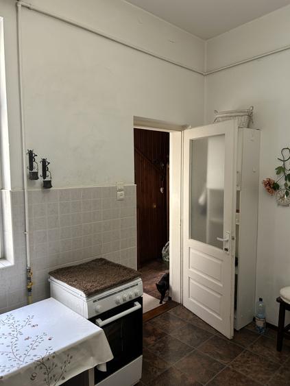 Casă individuală 320 mp, 540 mp teren – Bușteni, DN1