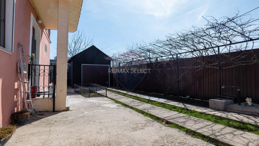 Afumati - vanzare casa si anexe cu teren intravilan, suprafata 700 mp - 9