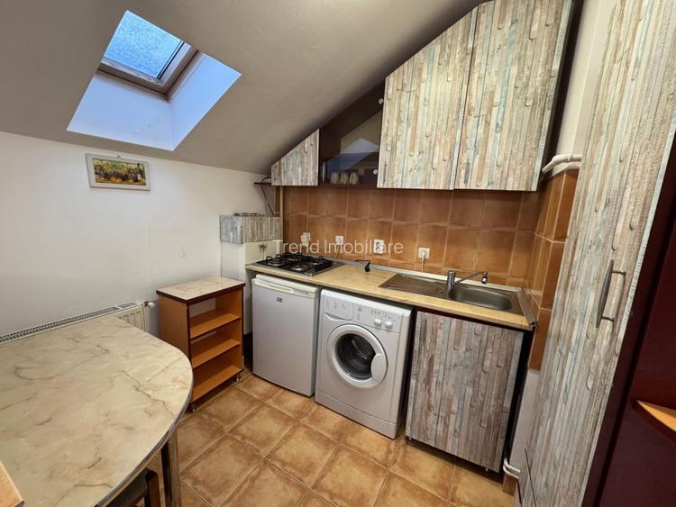 Apartament cu 2 camere, zona Grand Hotel Italia - 3