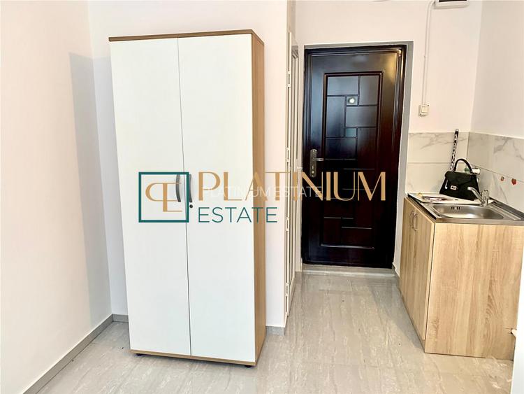 P4761 Garsoniera  zona Medicina, in spate la Politie - 2