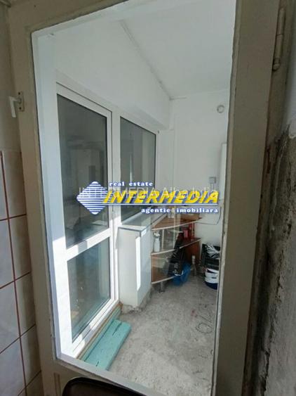 Apartament 3 camere decomandat etaj 1 Centru Alba Iulia - 4