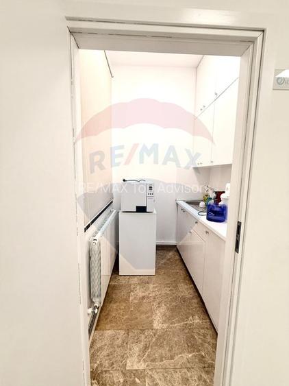 DE INCHIRIAT Spațiu comercial  100mp în zona P-ta Victoriei - 13