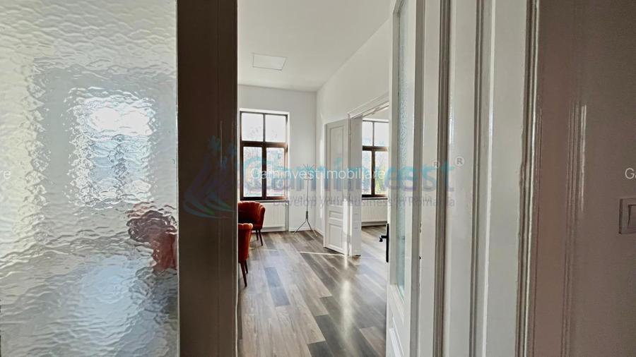 Spatiu de birouri de inchiriat in Oradea, Ultracentral - 12