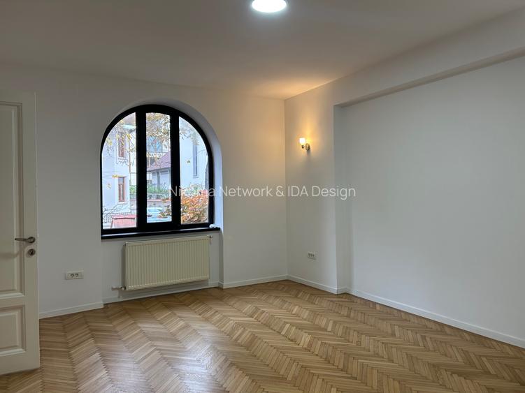 Vila recent renovata cu arhitectura superba pentru activități profesionale - 5