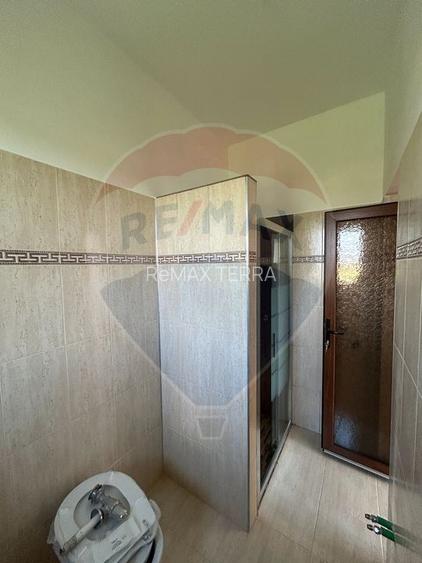 Casă cu 5 camere de vânzare - 10