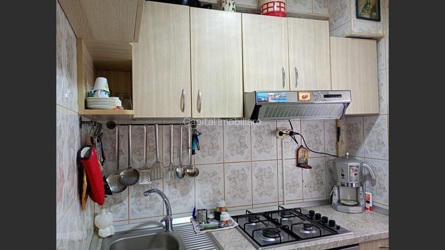 COMISION 0% - APARTAMENT 3 CAMERE - PARTER - 8