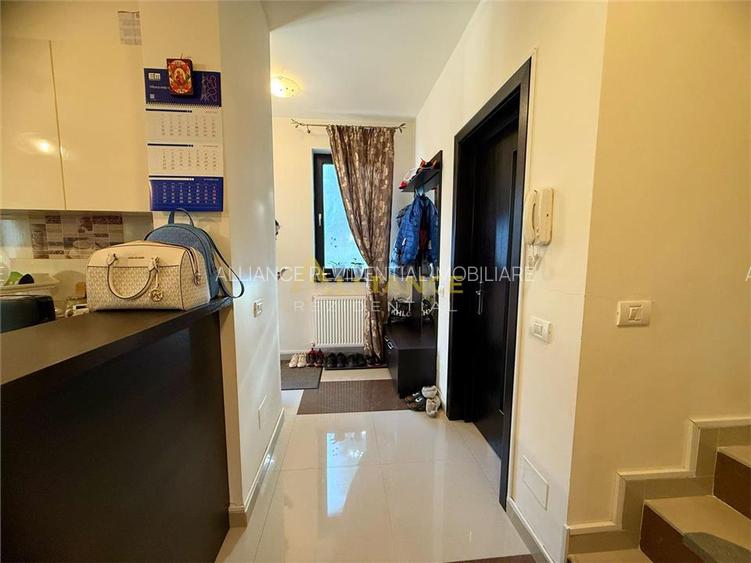 Duplex Mobilat / 4 Camere / 2 Bai / Teren 200 mp - 11