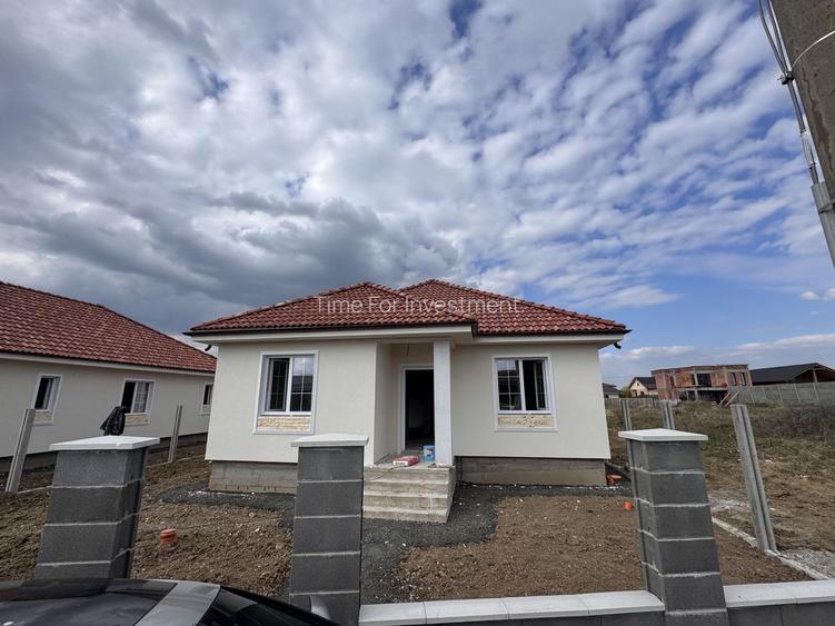 Individuala Sag,4 Camere,2 Bai,Terasa Acoperita,Teren Generos - 2