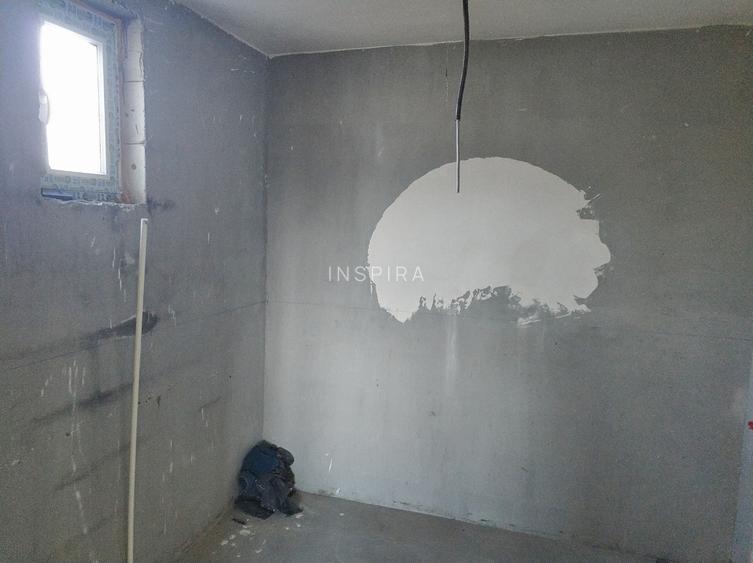 Vila P+1E+Pod noua, situata aproape de centru - 8