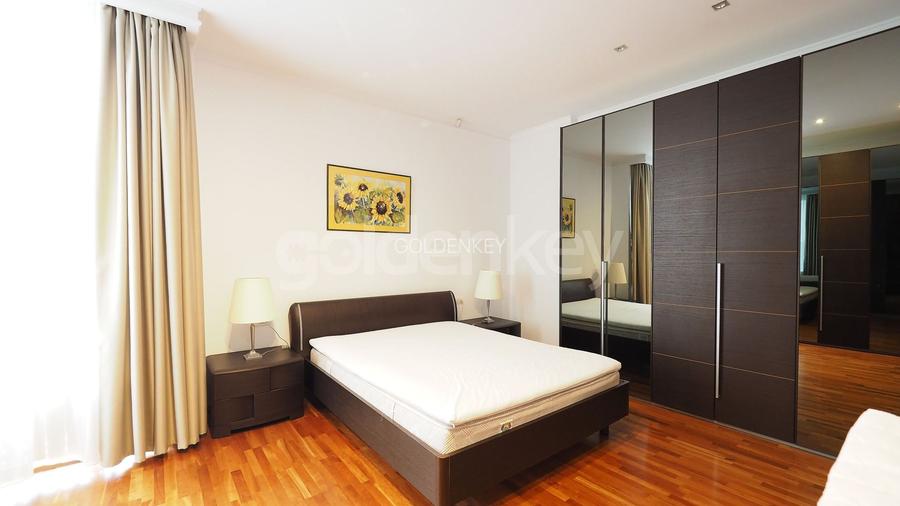 Apartament spatios cu 4 camere | mobilat | vedere libera | 2 garaje - 8