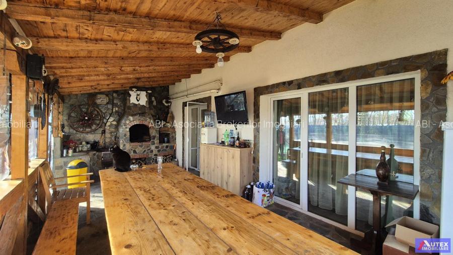 Casa Central Magurele pe Parter - 4 camere, 4 bai si teren de 580 mp - 22