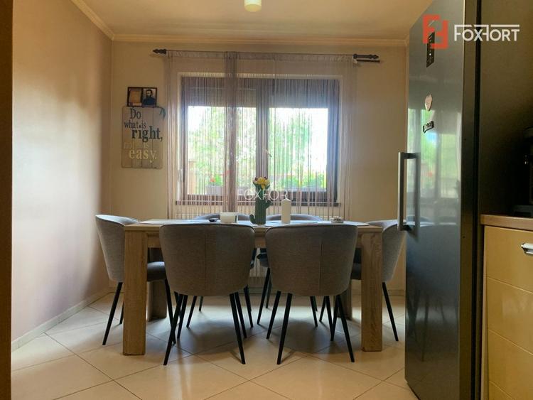 Casa individuala cu 6 camere si piscina, zona Dumbravita  - 11