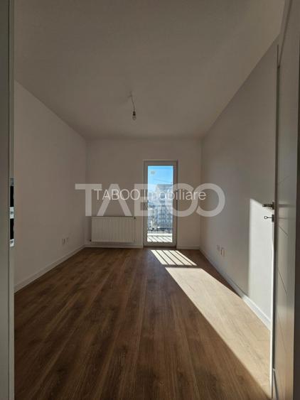 Apartament 4 camere 91 mpu FINISAT LA CHEIE zona Doamna Stanca - 6