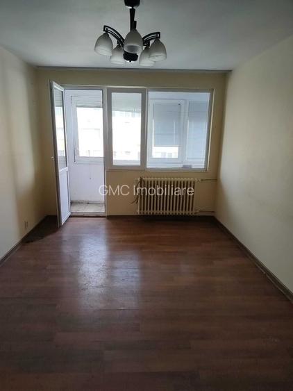 Vand apartament 2 camere semidecomandat DRUMUL TABEREI (ROMANCIERILOR) - 2