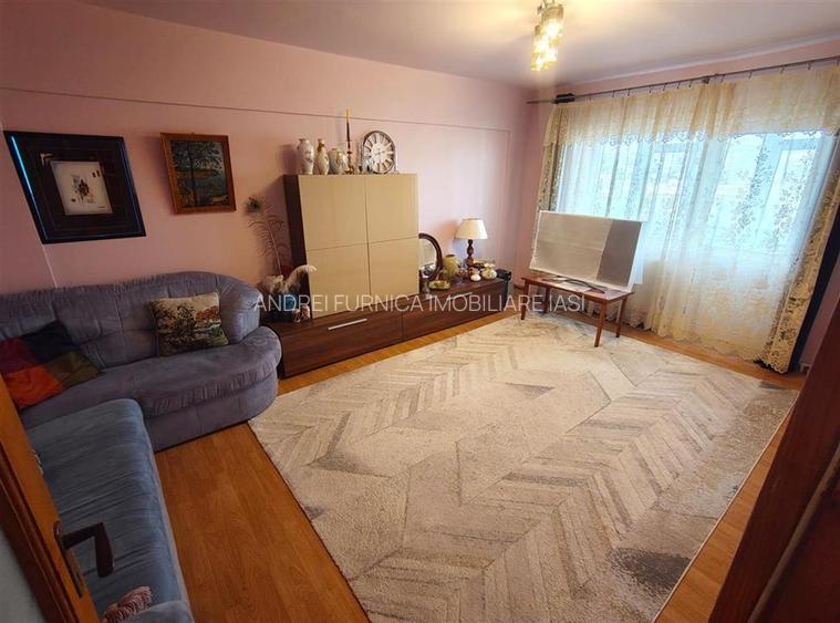 Apartament 4 camere zona Nicolina - 3