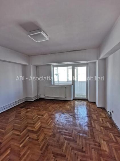 Bd. Decebal - Apartament 4 camere dec 1990 - 22