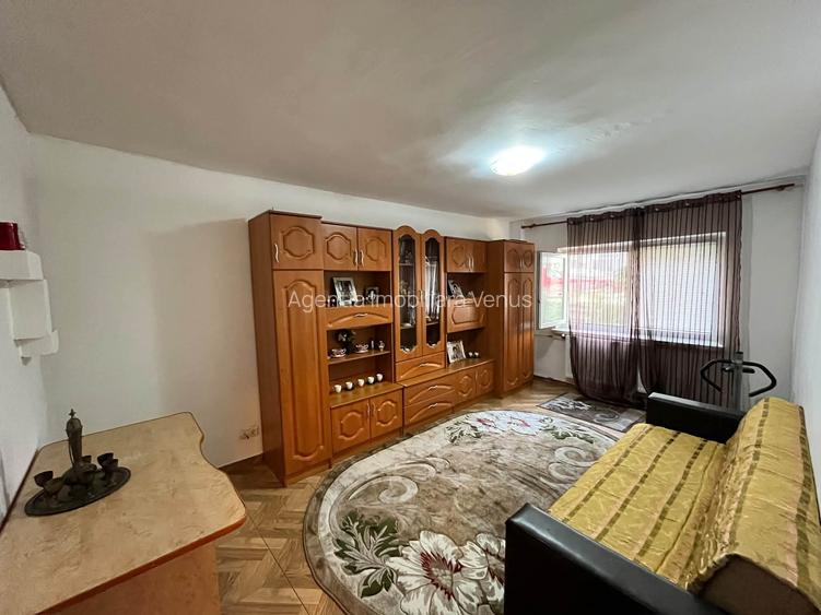 Apartament 2 camere renovat Bucovina - 4