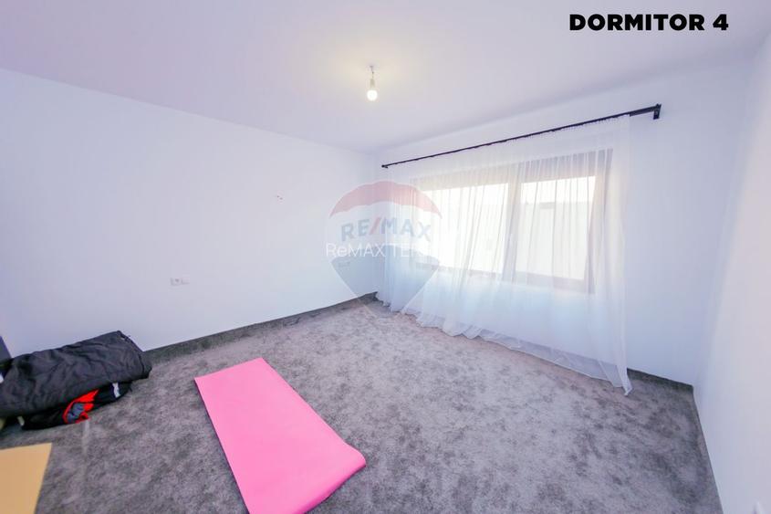 Casă de poveste cu panorama deosebita - 11