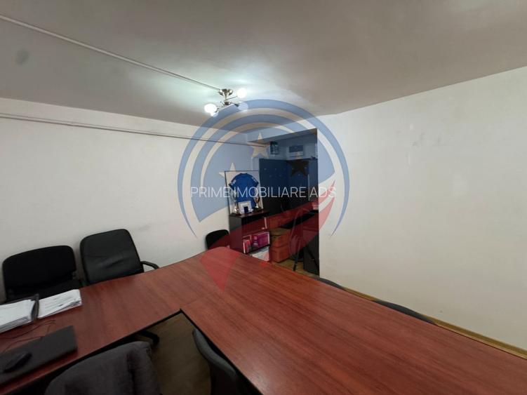 Spatiu birouri- apartament cu 2 camere Central - 2