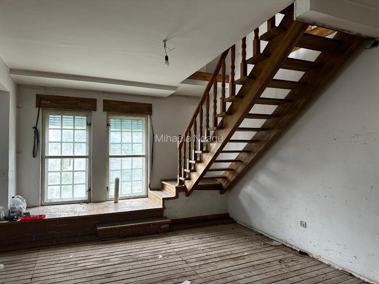 Casa 11 camere la sat cu anexe, teren, utilități, 30 km de Sinaia - 3