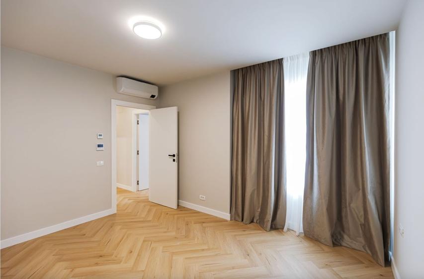 APARTAMENT DE INCHIRIAT CU 3 CAMERE -  // Pet friendly//100MP METROU