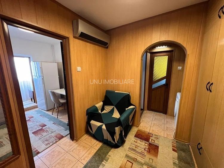 2 camere decomandat – Nicolina 1 – 49 mp – Etaj 3/4 - geam la baie - 6