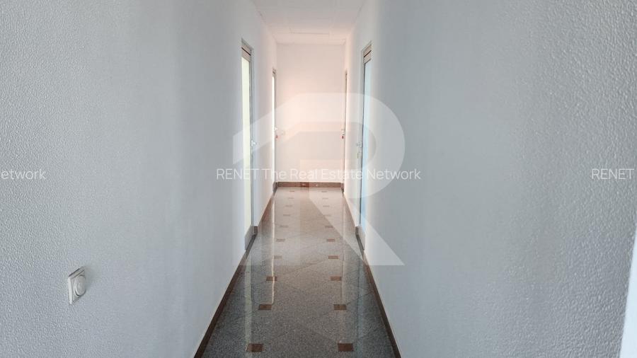 Spațiu premium birouri sau clinică, 2 corpuri, 12 parcări, lift, terasă - 7500 E - 19