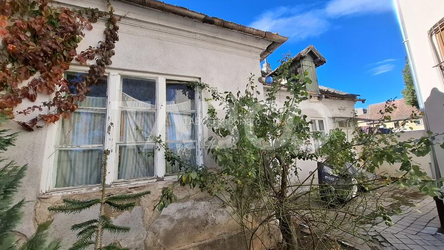 Casa individuala de vanzare in Centrul Istoric strada Manejului Sibiu - 2
