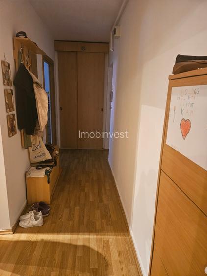 Vand apartament cu 3 camere,7 Noiembrie,parter din 4,balcon,mobilat si utilat. - 5