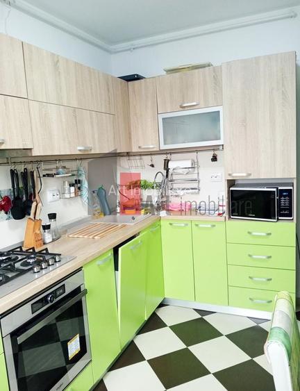 Vânzare apartament 3 camere cu centrală Apărătorii Patriei - 3