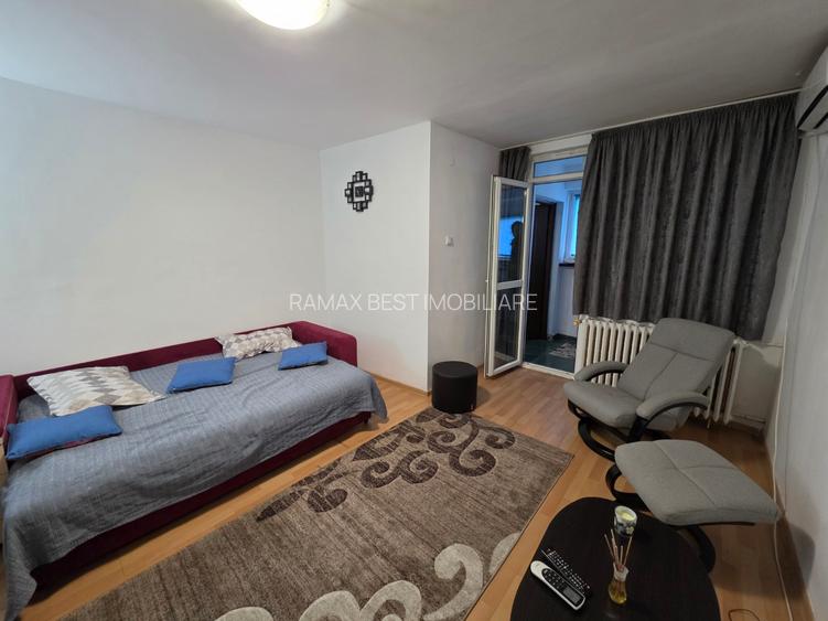 Trapezului, 5 minute metrou 1 Decembrie 1918, bloc 1978, reabilitat - 13