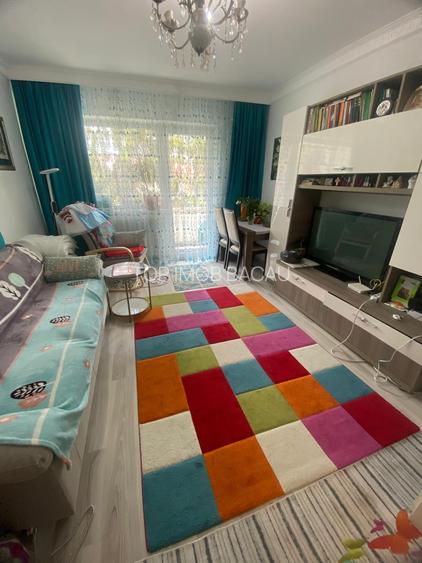 2 DECOMANDATE etaj 2, boxa, bl 8m, izolat, centrala, Universitate - 2