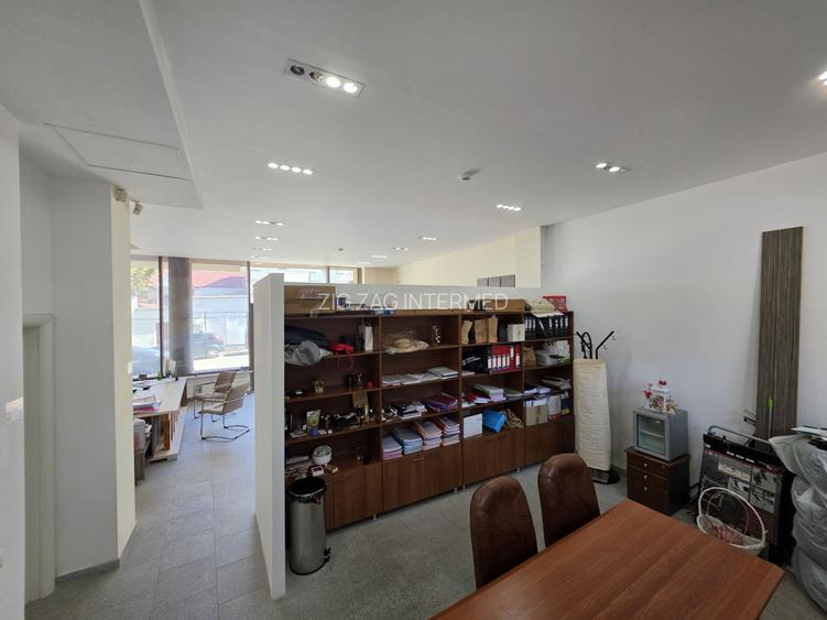 Tomis I, artera circulata, spatiu comercial amenajat - 7