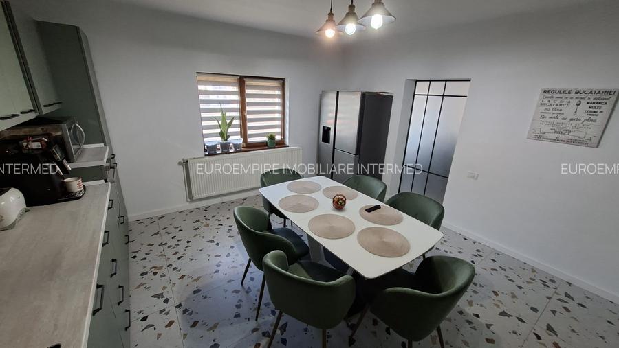Vila P+1E de vanzare in localitatea Eforie Nord, zona de vile - 18