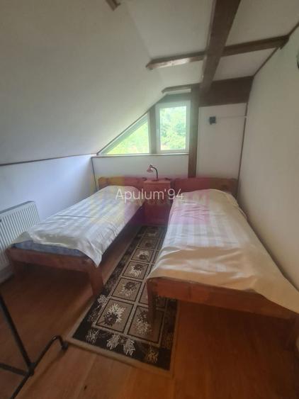 Vila de vanzare cu 5 camere in Busteni - 15