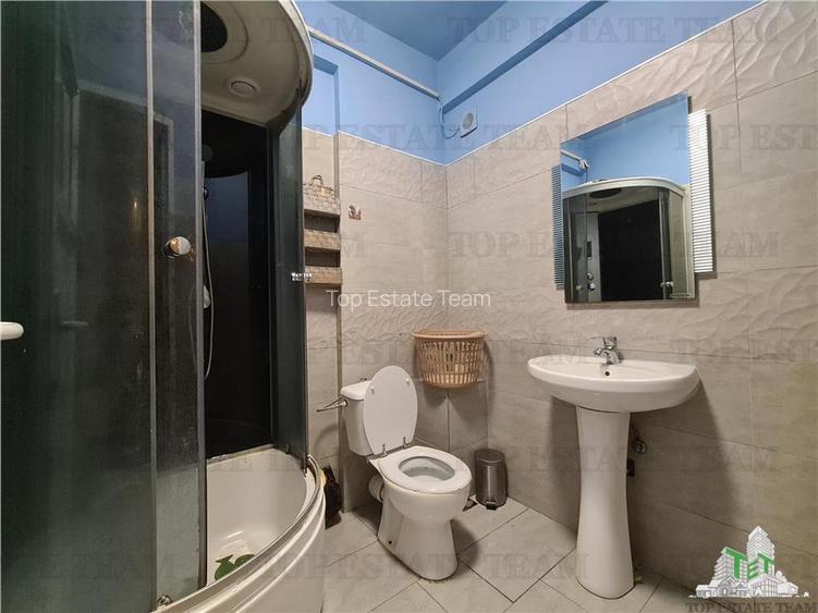 Garsoniera decomandata cu centrala proprie complet mobilata si utilata langa Ler - 6