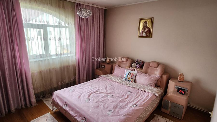 Vila P+ 1 ,Zona Medeea spre Cet , teren 360 mp - 14