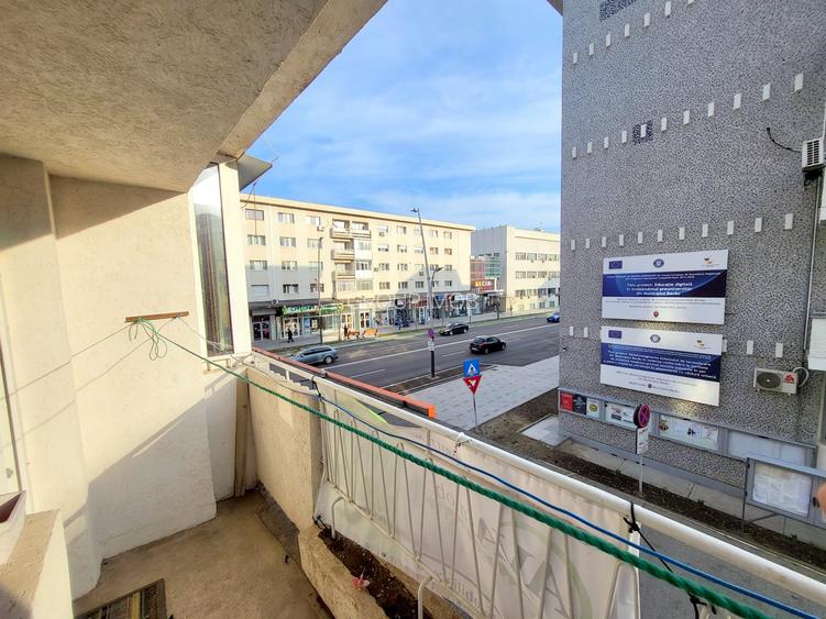 Ultracentral - Apartament 2 camere, etaj 1/4, Cochet Mobilat & RENOVAT - 9