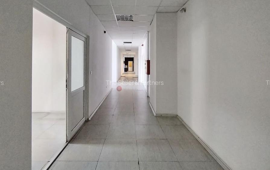 Spatiu cu Multiple Functionalitati - 3